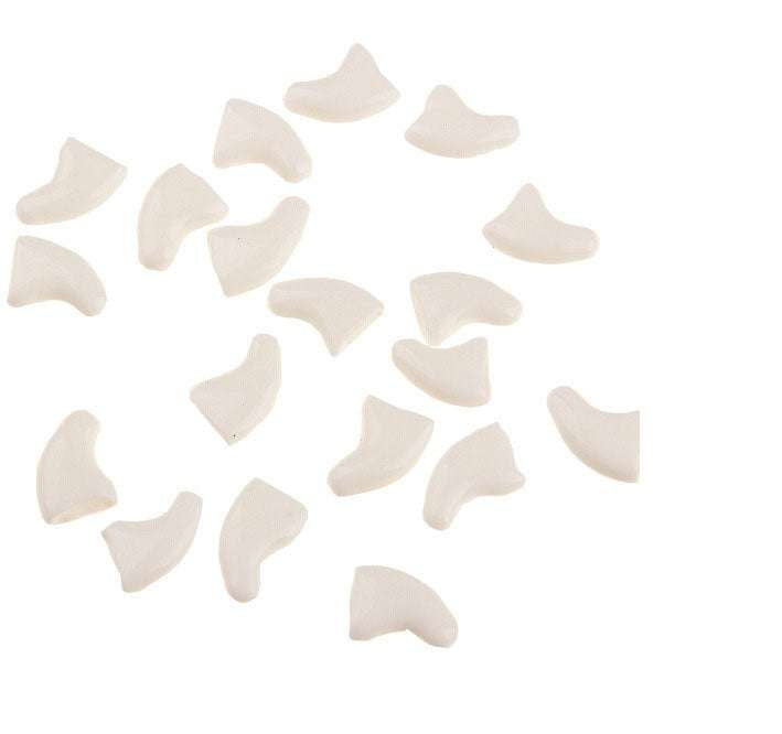 cat nail caps, pet claw protectors, silicone nail covers - available at Sparq Mart