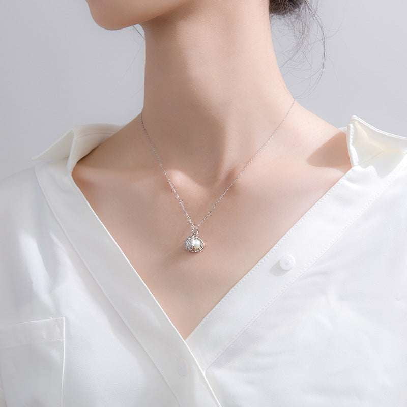 chain pearl jewelry, women pendant necklace, zircon shell necklace - available at Sparq Mart