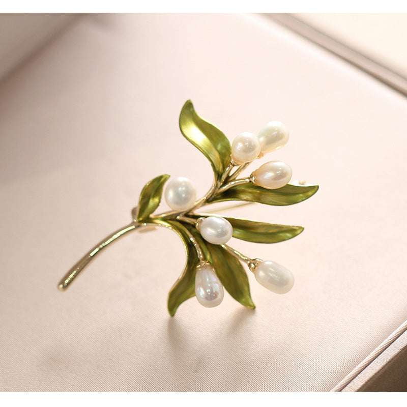 Elegant Pin Jewelry, Pastoral Style Pin, Pearl Leaf Brooch - available at Sparq Mart