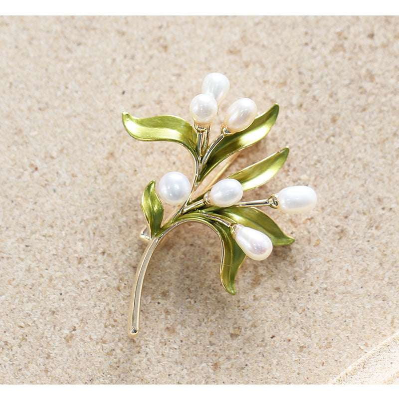 Elegant Pin Jewelry, Pastoral Style Pin, Pearl Leaf Brooch - available at Sparq Mart