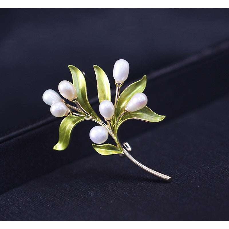 Elegant Pin Jewelry, Pastoral Style Pin, Pearl Leaf Brooch - available at Sparq Mart