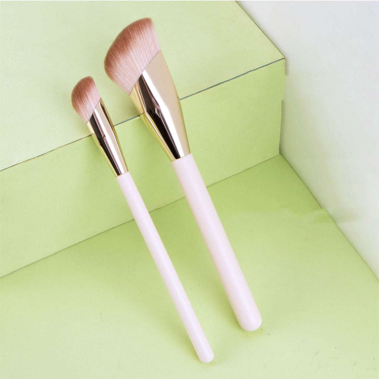 Dual-Size Brush Pack, Fingertip Concealer Brush, Soft Synthetic Bristles - available at Sparq Mart