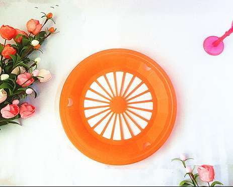 Barbecue party plates, Colorful dinner plates, Disposable plastic trays - available at Sparq Mart