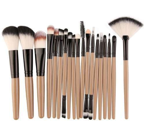 high-quality makeup sets, MAANGE makeup brushes, Sparq Mart - available at Sparq Mart